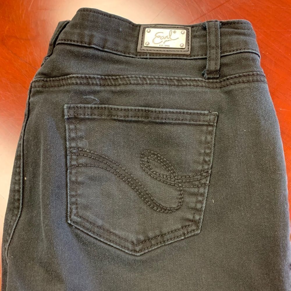 Earl Jeans Black Straight Leg sz 8